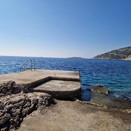Villa Sucic Razanj روغوزنيكا المظهر الخارجي الصورة