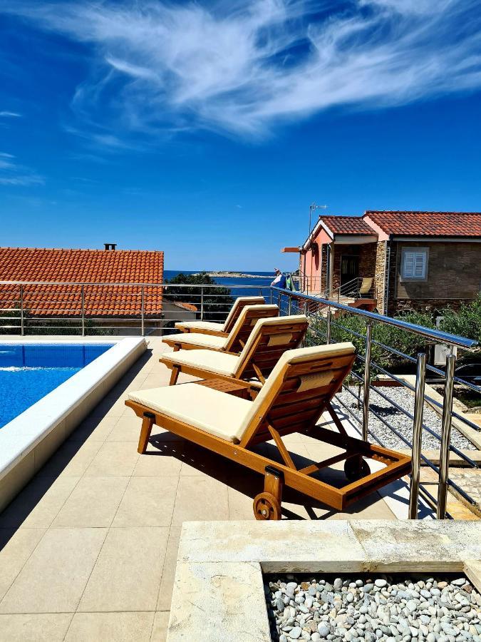 Villa Sucic Razanj روغوزنيكا المظهر الخارجي الصورة