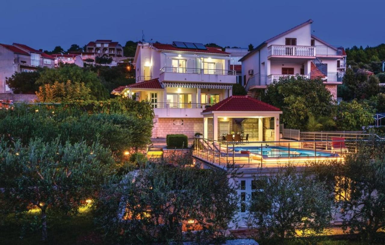 Villa Sucic Razanj روغوزنيكا المظهر الخارجي الصورة