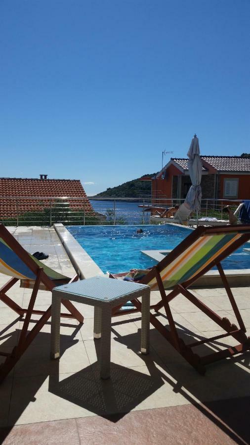 Villa Sucic Razanj روغوزنيكا المظهر الخارجي الصورة